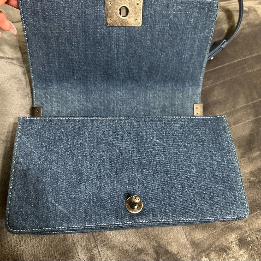 Chanel Boy Bag Blue Denim Tweed Limited Edition - Picture 10 of 16